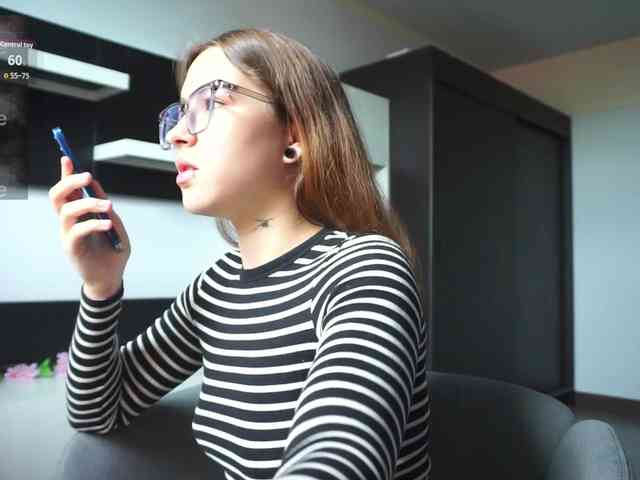 EvaVonMarx webcam