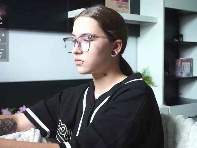EvaVonMarx webcam