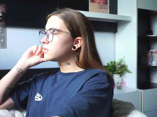 EvaVonMarx webcam