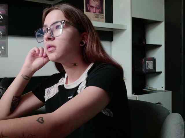 EvaVonMarx webcam