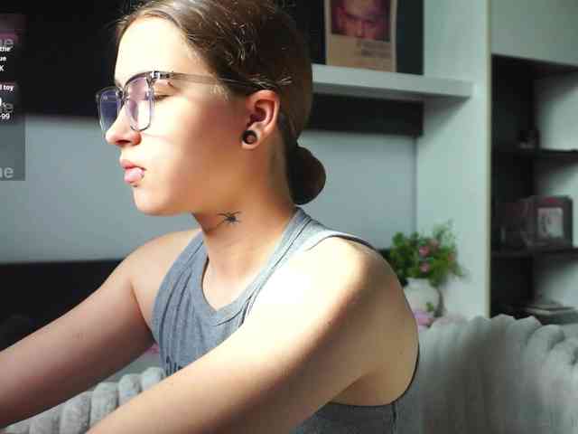 EvaVonMarx webcam