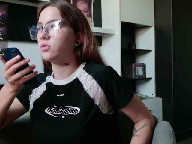 EvaVonMarx webcam