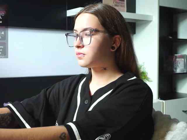 EvaVonMarx webcam