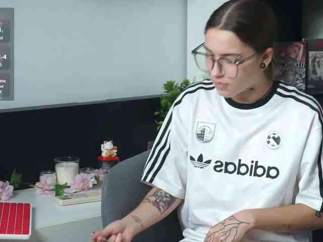 EvaVonMarx webcam