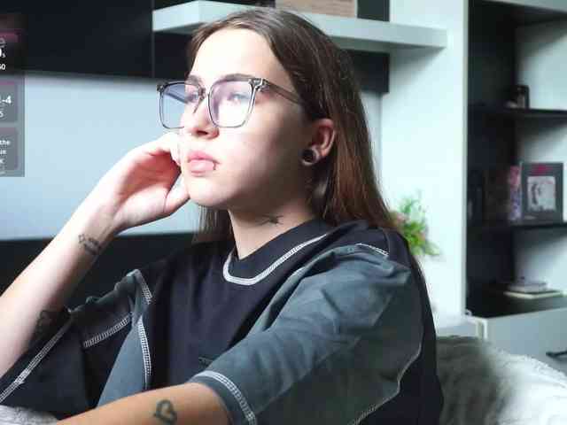 EvaVonMarx webcam