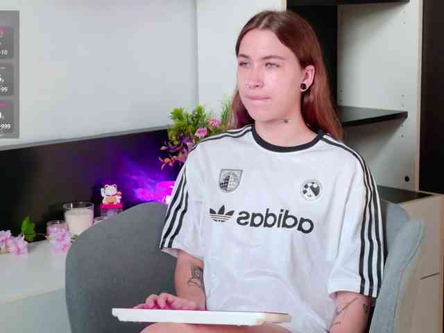 Evavonmarx's live stream