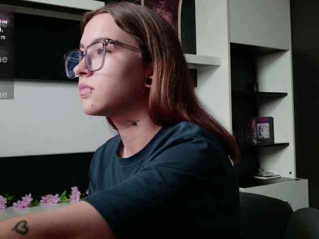 EvaVonMarx webcam