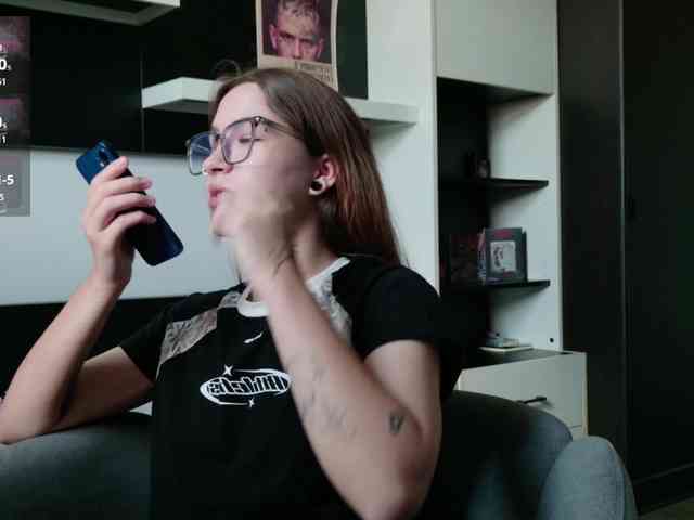 EvaVonMarx webcam
