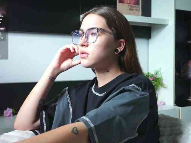 EvaVonMarx webcam