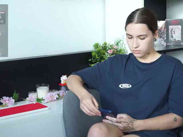 EvaVonMarx webcam