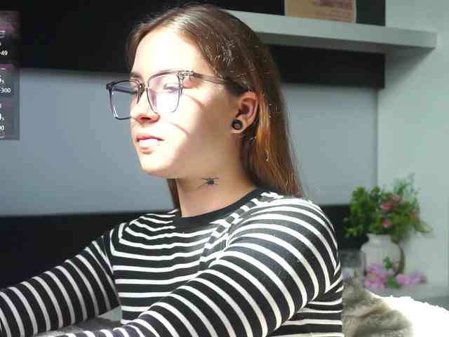 EvaVonMarx webcam