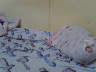 Cute-nina's Live Webcam