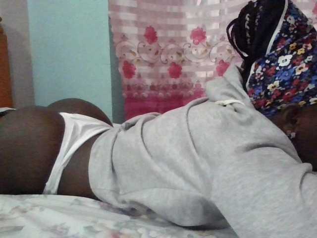 Cute-nina live cam on BongaCams