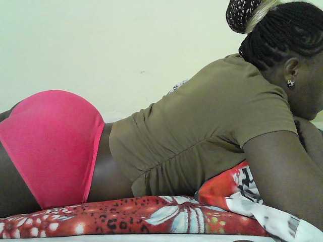 Cute-nina live cam on BongaCams