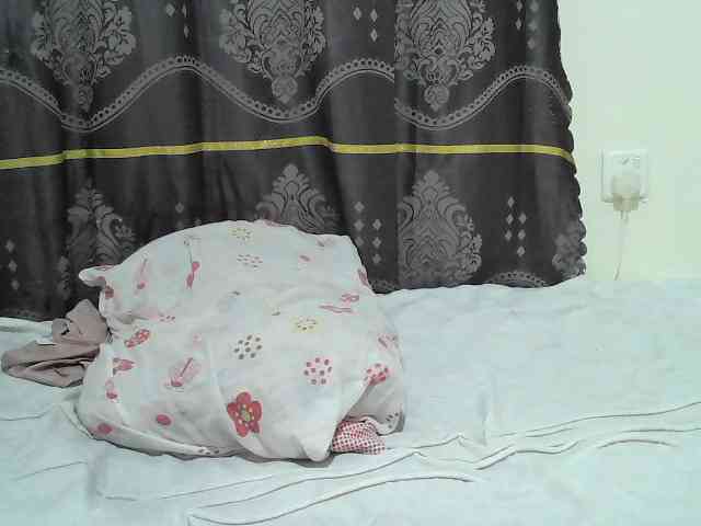 Cute-nina webcam