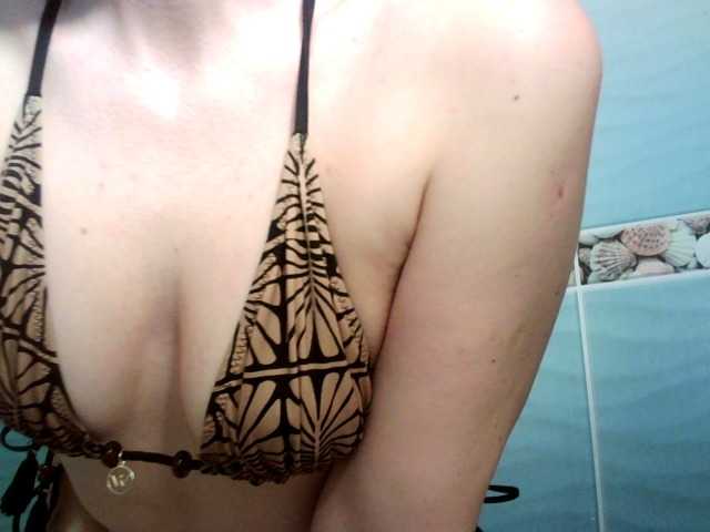 Anuta3 live cam on BongaCams