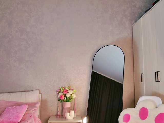 trinnitysweet's BongaCams show and profile