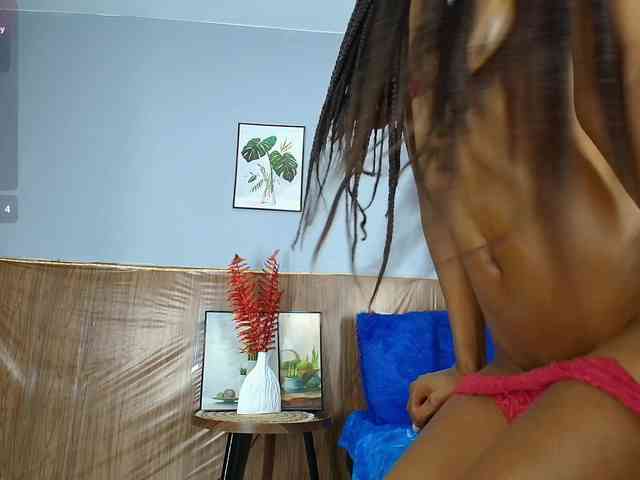 EmiliBonie webcam