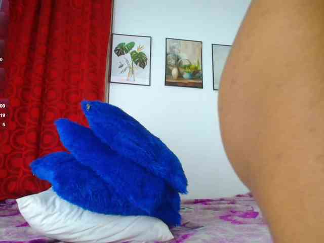 EmiliBonie webcam