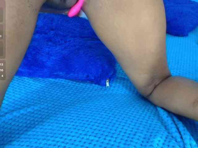 EmiliBonie webcam