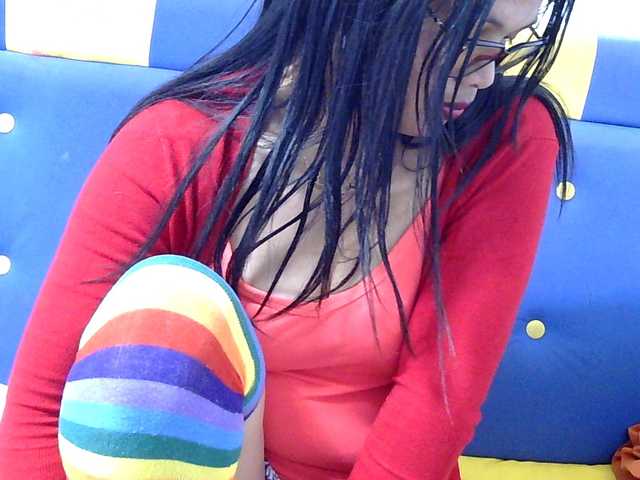 Karenne live cam on BongaCams