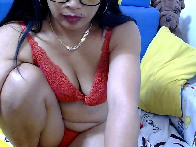 Annahsimple live webcam show
