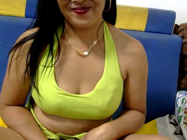 Annahsimple live webcam show