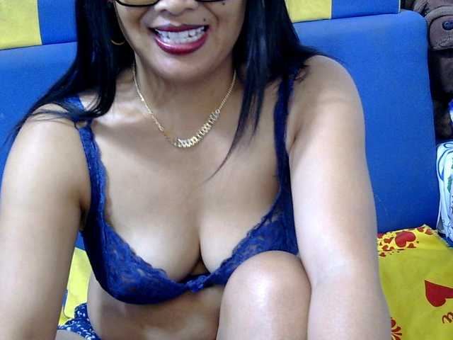 Annahsimple live webcam show