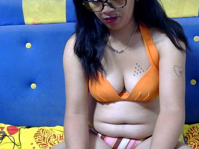 Karenne, en vivo ahora en BongaCams