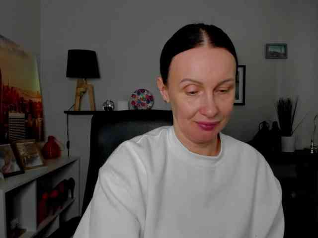 velvetJasmine webcam