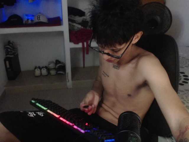 niklaus-vam