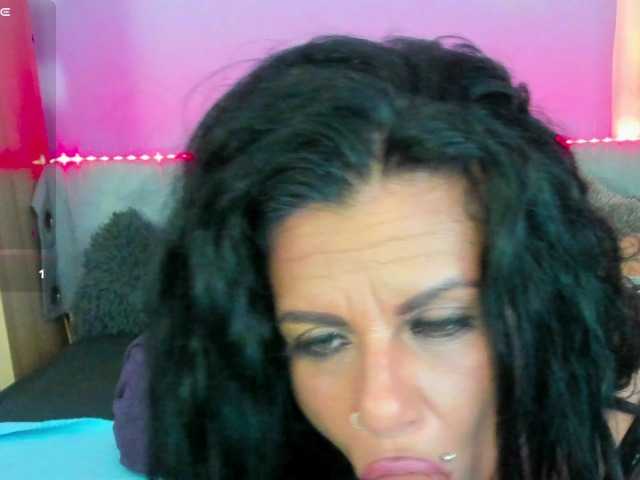 SabynaMylf's BongaCams show and profile