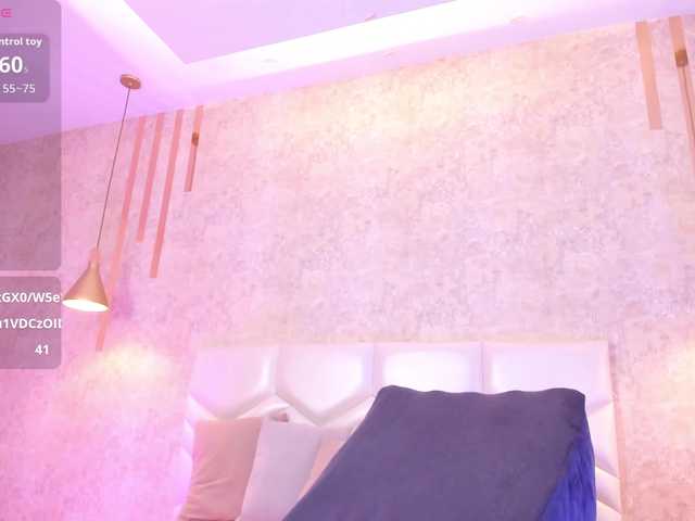 AriiNovoa live cam on BongaCams