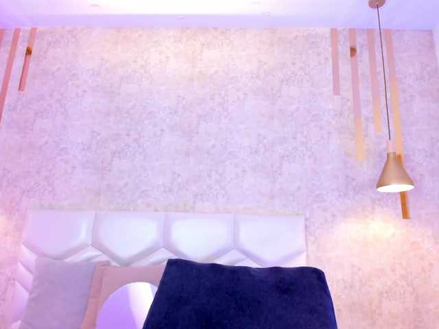 AriiNovoa live cam on BongaCams