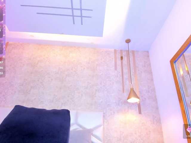AriiNovoa live cam on BongaCams