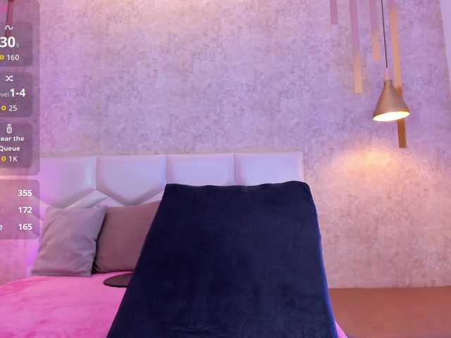 AriiNovoa live cam on BongaCams