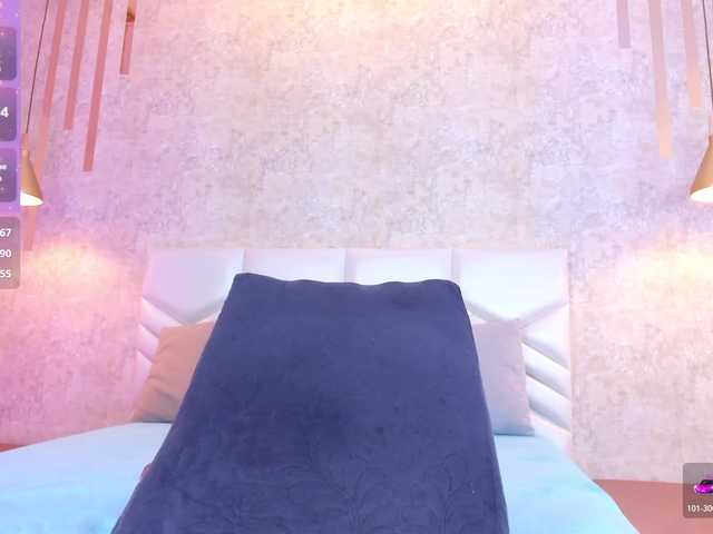 AriiNovoa live cam on BongaCams