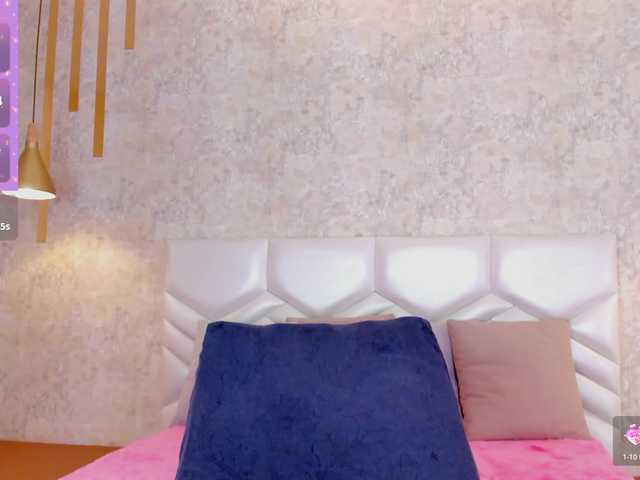 AriiNovoa live cam on BongaCams