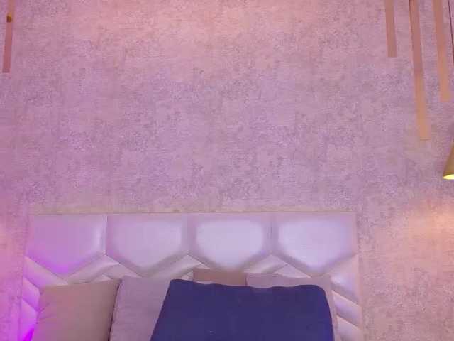 AriiNovoa live cam on BongaCams