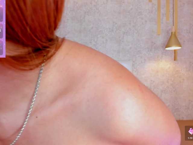 AriiNovoa live cam on BongaCams