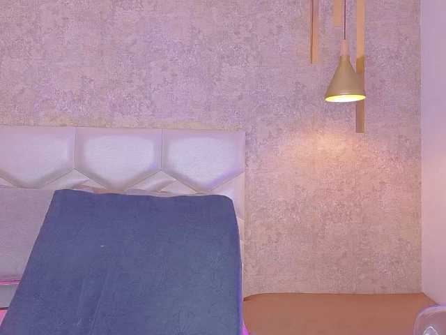 AriiNovoa live cam on BongaCams