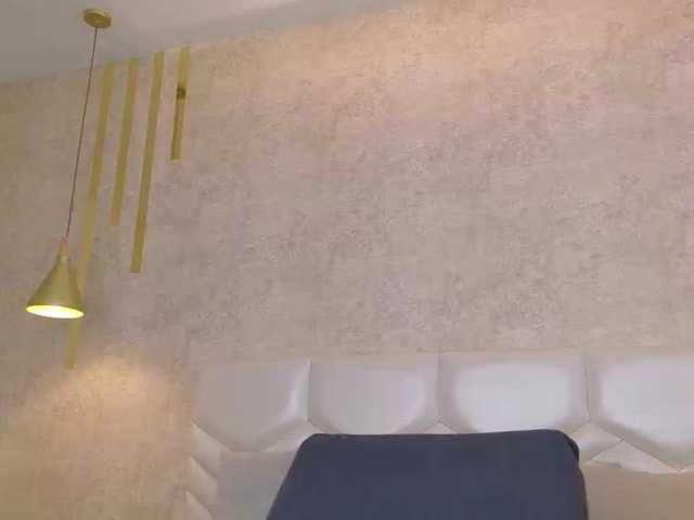 AriiNovoa live cam on BongaCams