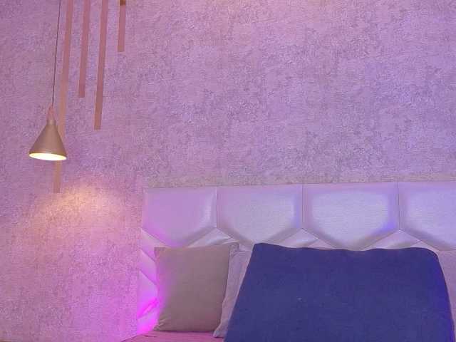 AriiNovoa live cam on BongaCams