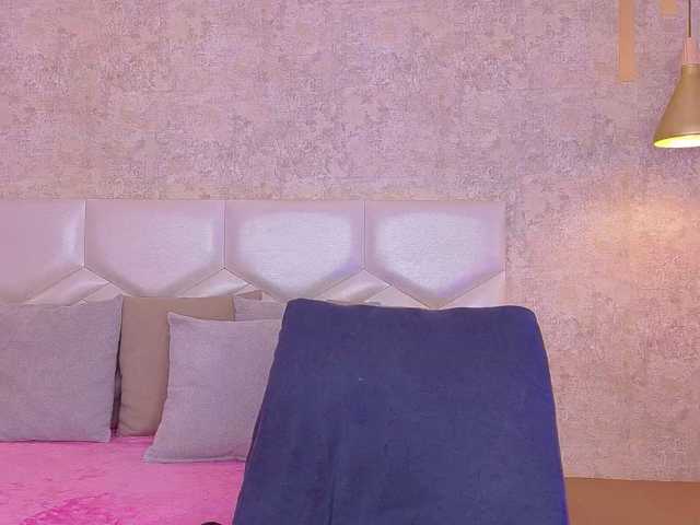 AriiNovoa live cam on BongaCams