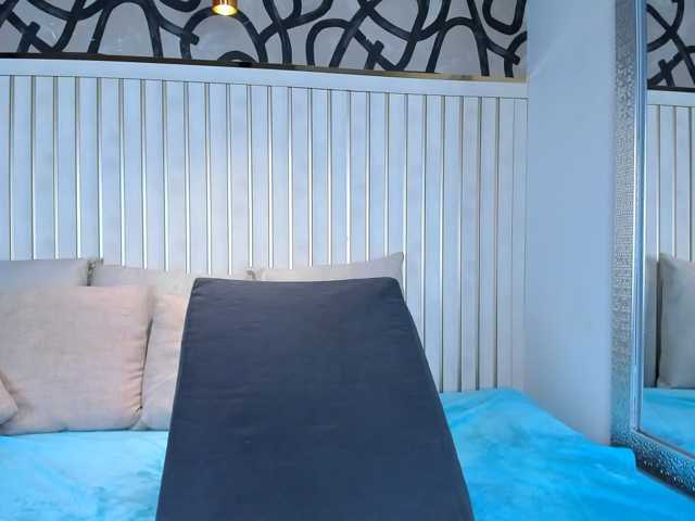 AriiNovoa live cam on BongaCams