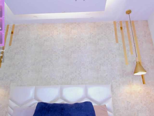 AriiNovoa live cam on BongaCams