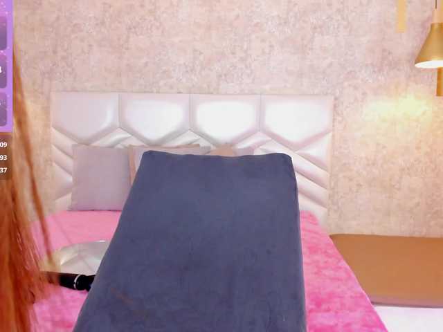 AriiNovoa live cam on BongaCams