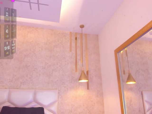 AriiNovoa live cam on BongaCams