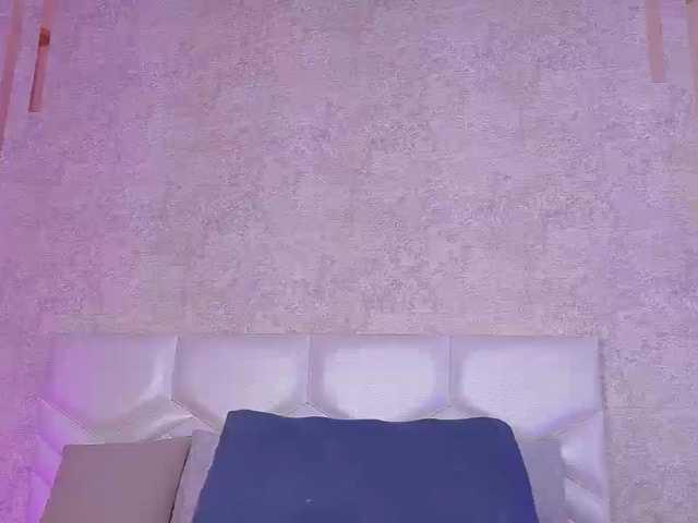 AriiNovoa live cam on BongaCams