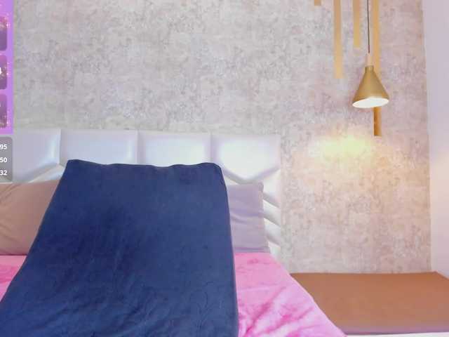 AriiNovoa live cam on BongaCams